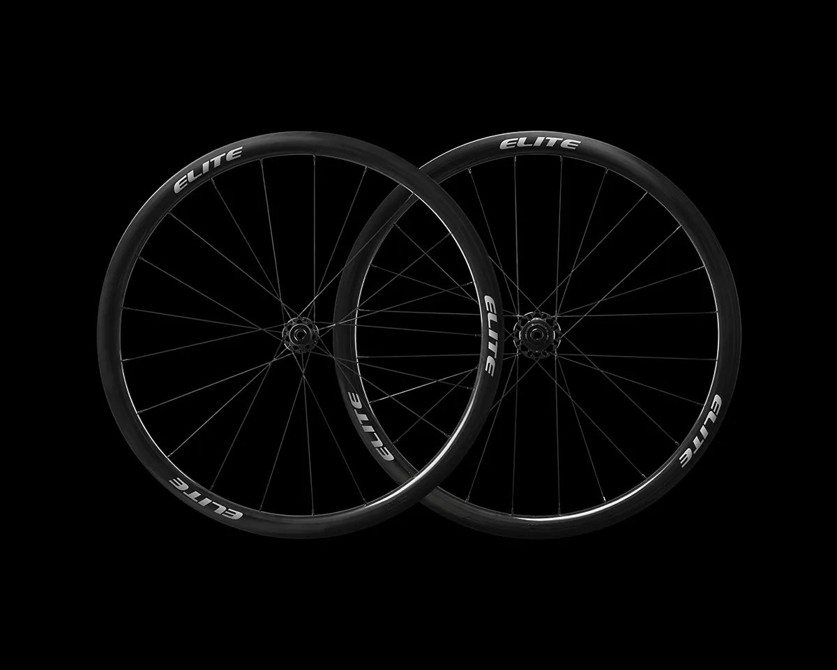 Paire de roues Elitewheels MARVEL II 36D avec logo blanc – profil léger pour la montagne