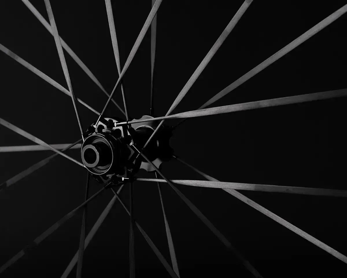 ROUES | ELITE | HELIX | ROAD DISC Carbon spokes (CS) - CYKL.STORE