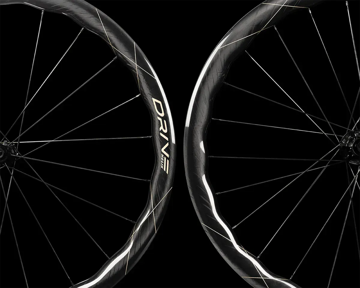 ROUES | ELITE | HELIX | ROAD DISC Stainles spokes (SS) - CYKL.STORE