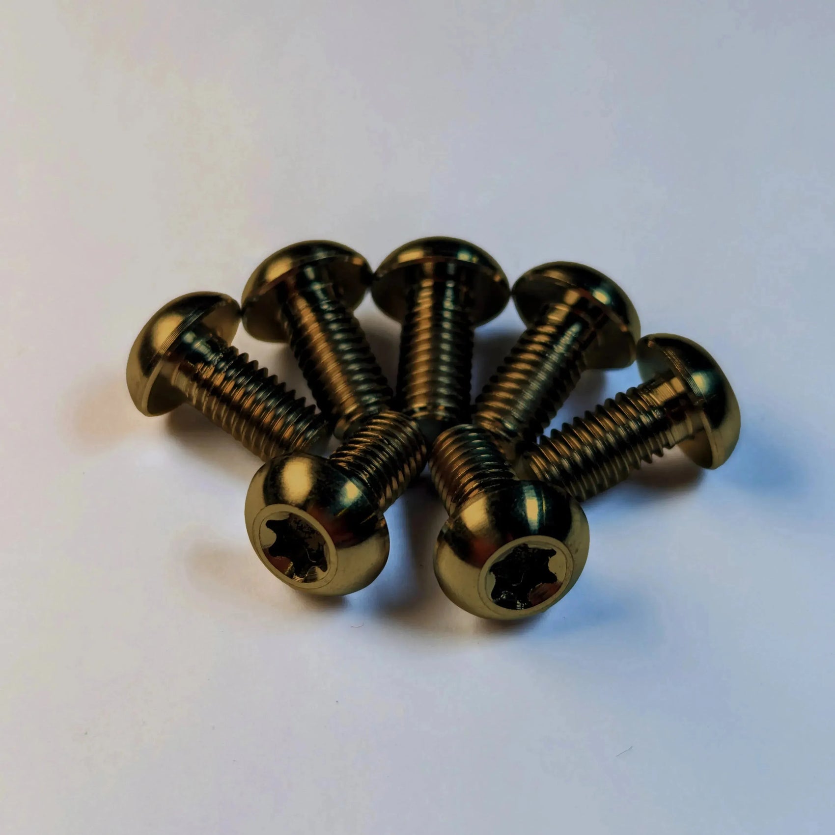 ACCESSOIRE | CYKL | KIT VISSERIE TITANE - CYKL.STORE