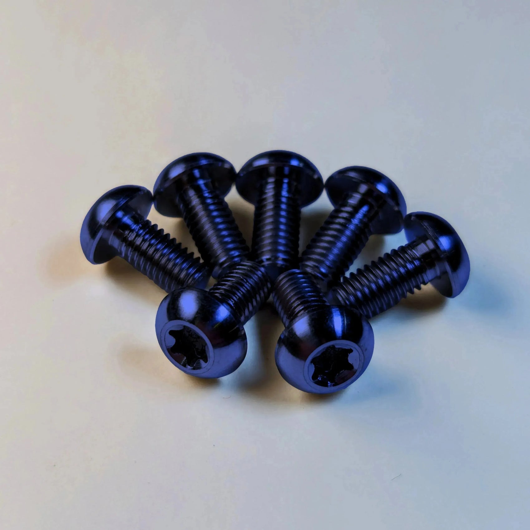 ACCESSOIRE | CYKL | KIT VISSERIE TITANE - CYKL.STORE