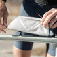 Montage de la sacoche Cyclite Top Tube Bag Nano 01 sur le support magnétique et rigide Nano Bolt Mount