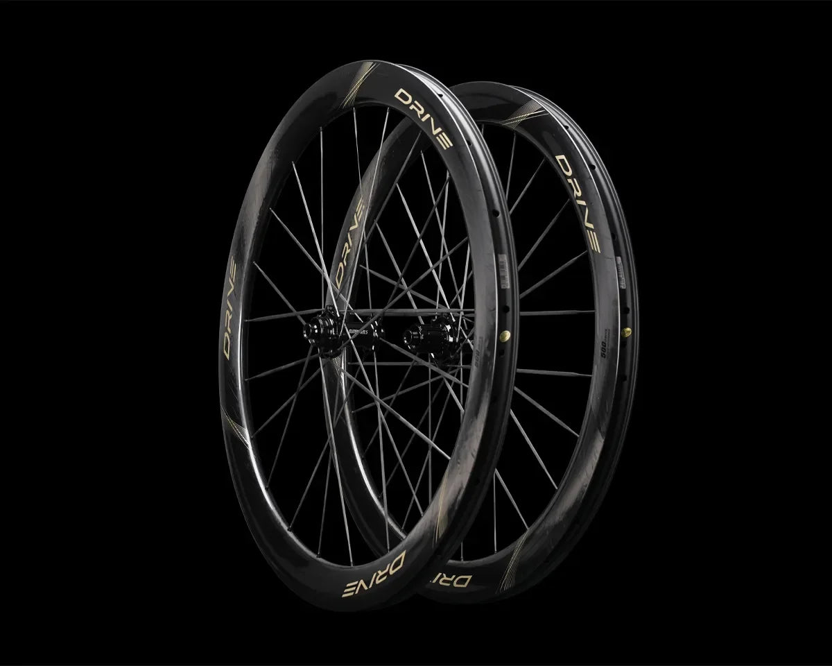 Roue en carbone à cinq rayons/5 rayons, pneu tubulaire de 55mm pour route/piste/Triduvet/contre la montre, tubeless prêt 18 Roue en carbone à cinq rayons/5 rayons, pneu tubulaire de 55mm pour route/piste/Triduvet/contre la montre, tubeless prêt 18
