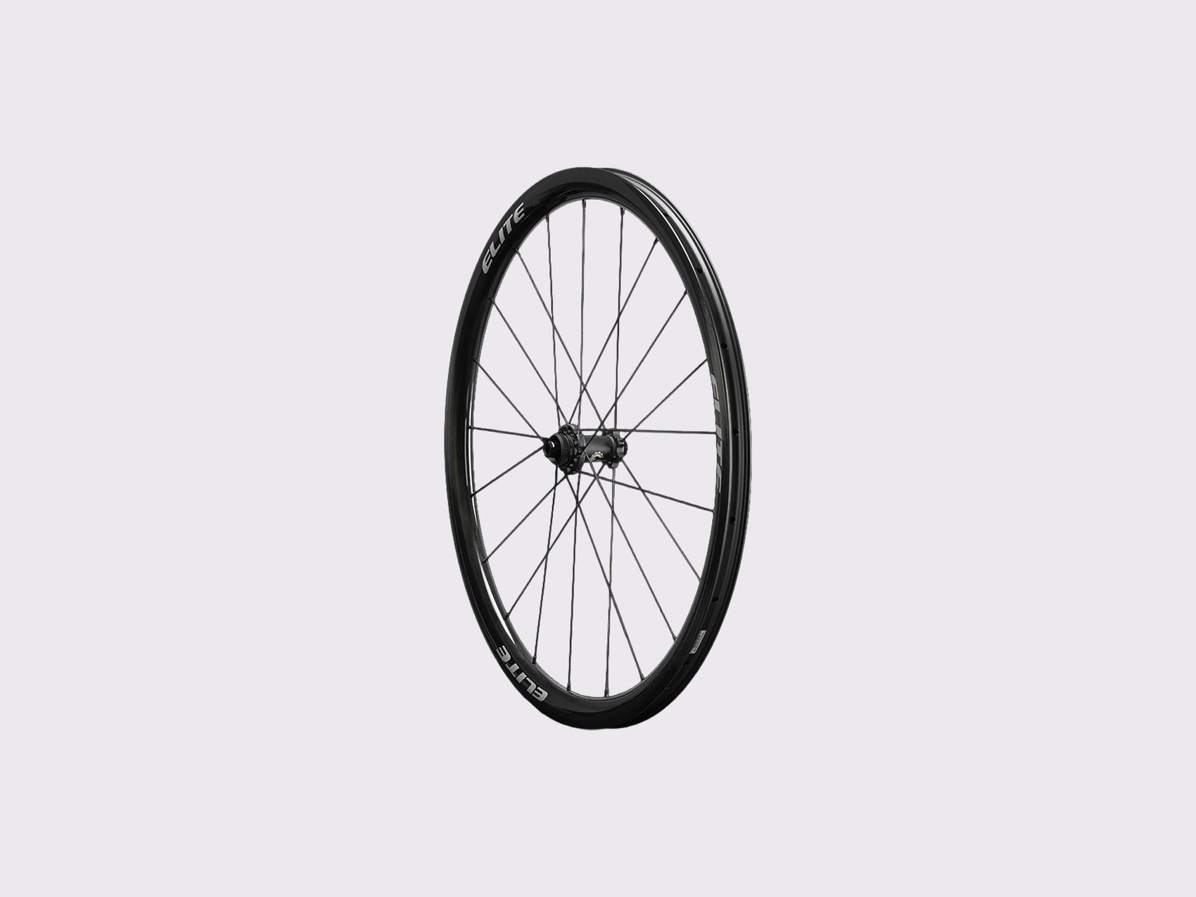 Roue de route en carbone Elitewheels Marvel II 36D vue de trois quarts mettant en avant le moyeu Motion noir (Argent) (36 mm)