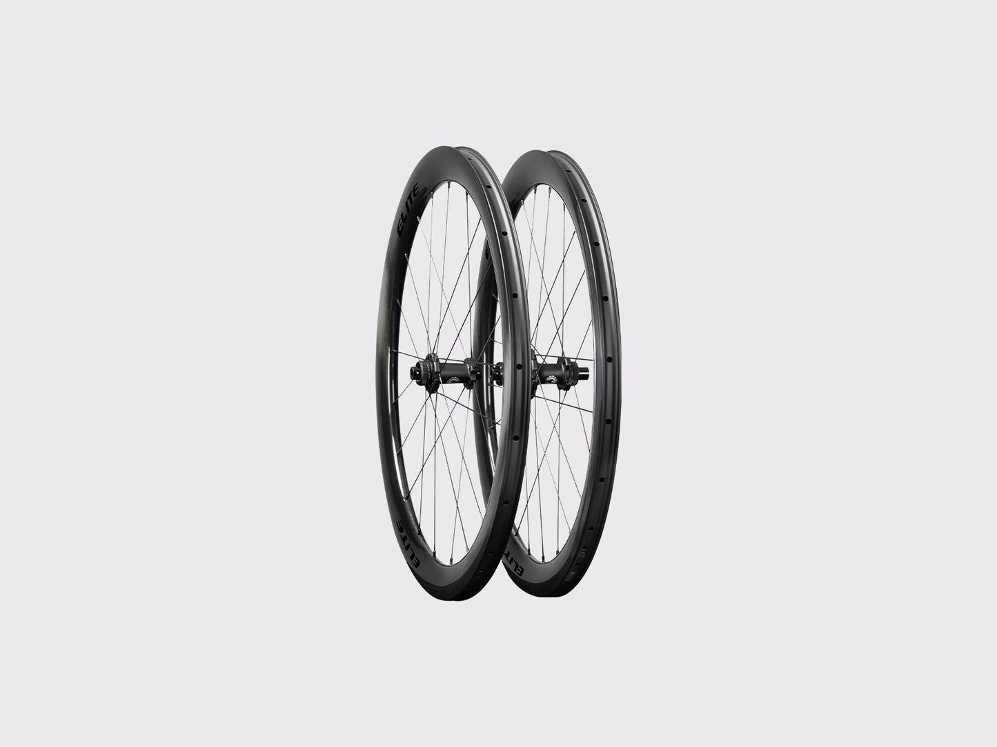 Paire de roues Elitewheels Marvel II 50D pour frein a disque axe traversant 12mm vue de trois quarts (Noir) (50 mm)