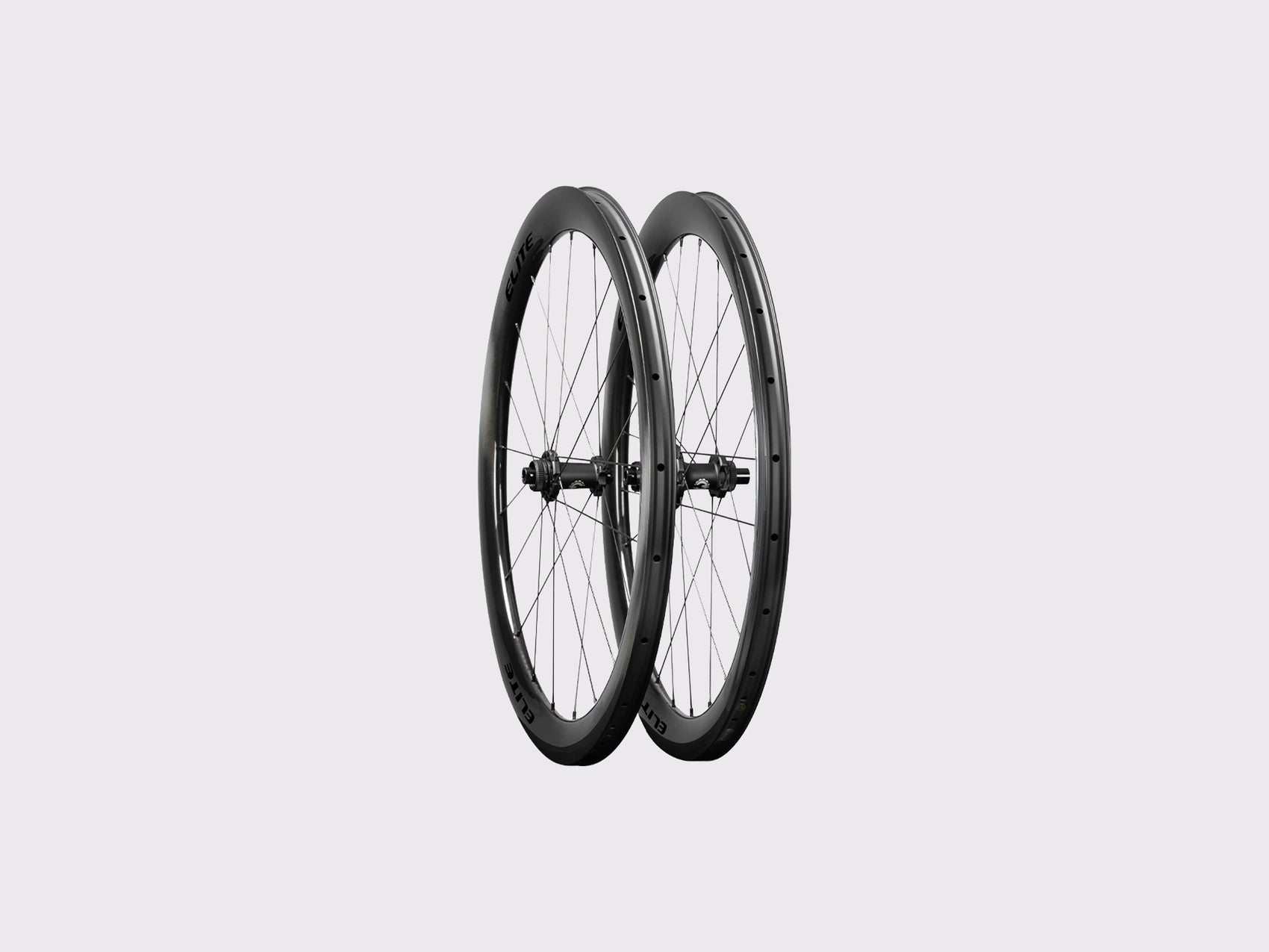 Paire de roues Elitewheels Marvel II 50D pour frein a disque axe traversant 12mm vue de trois quarts (Noir) (50 mm)