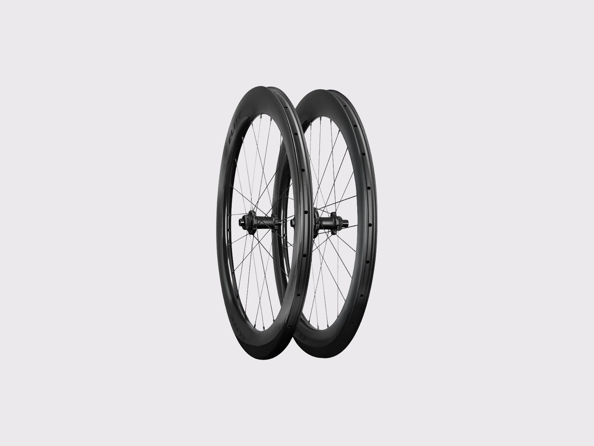 Paire de roues Elitewheels Marvel II 65D pour frein a disque axe traversant 12mm vue de trois quarts (Noir) (65 mm)