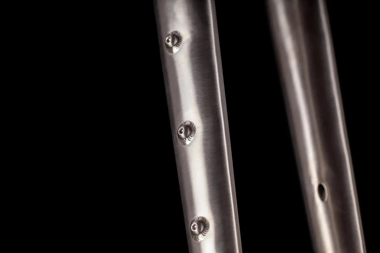 Fourche CYKL en titane grade 9 conçue pour Monster Gravel et VTT