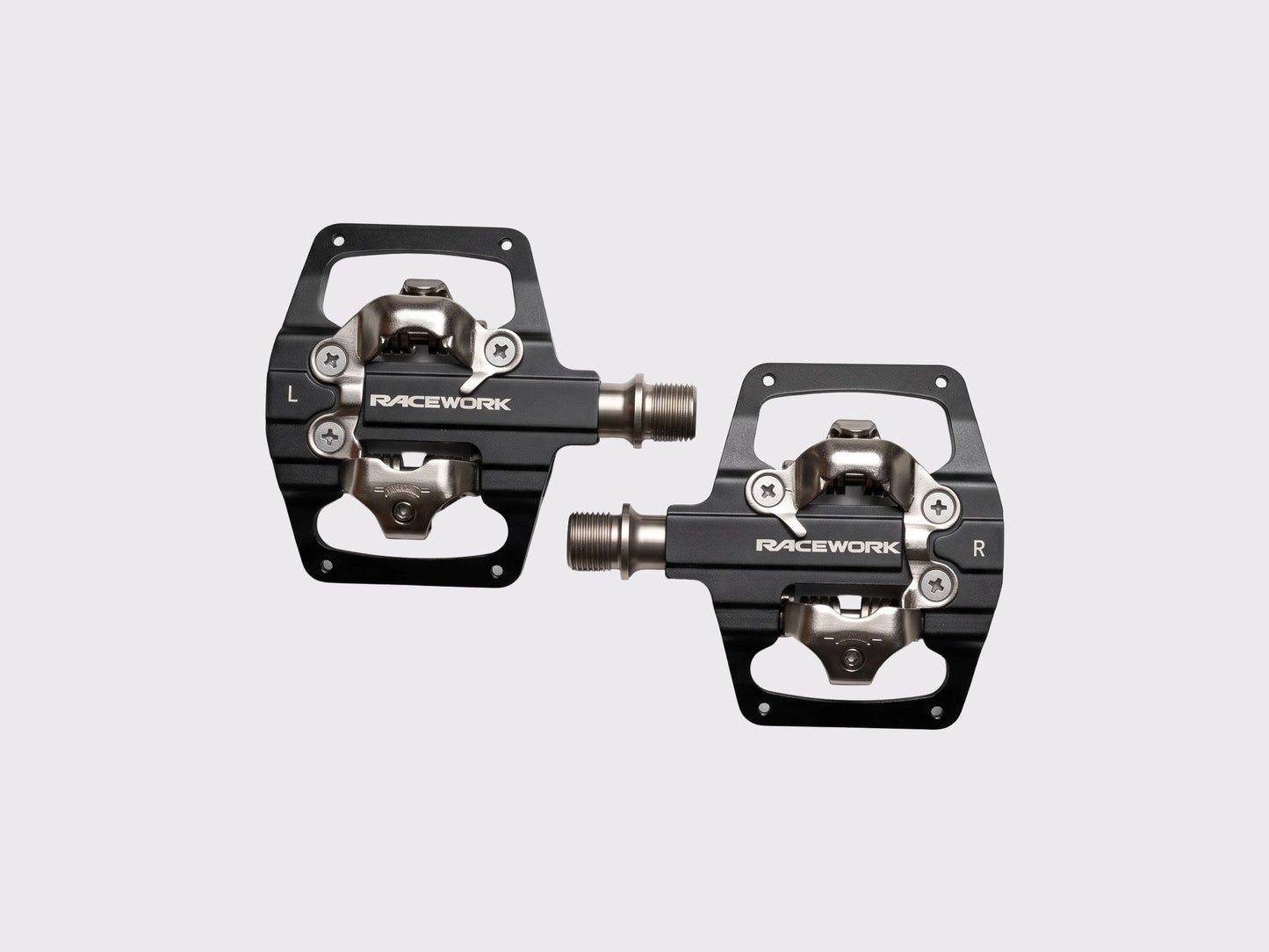 Pédales mixtes Racework SPD-Plate, vue de l'interface automatique avec mécanisme de rétention compatible standard Shimano SPD.