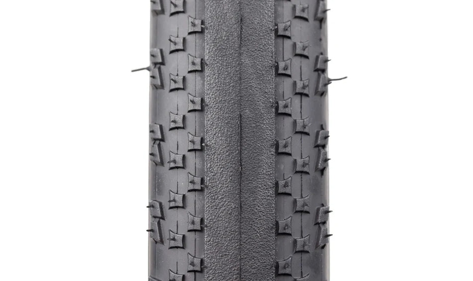 Hutchinson Caracal TLR tire 