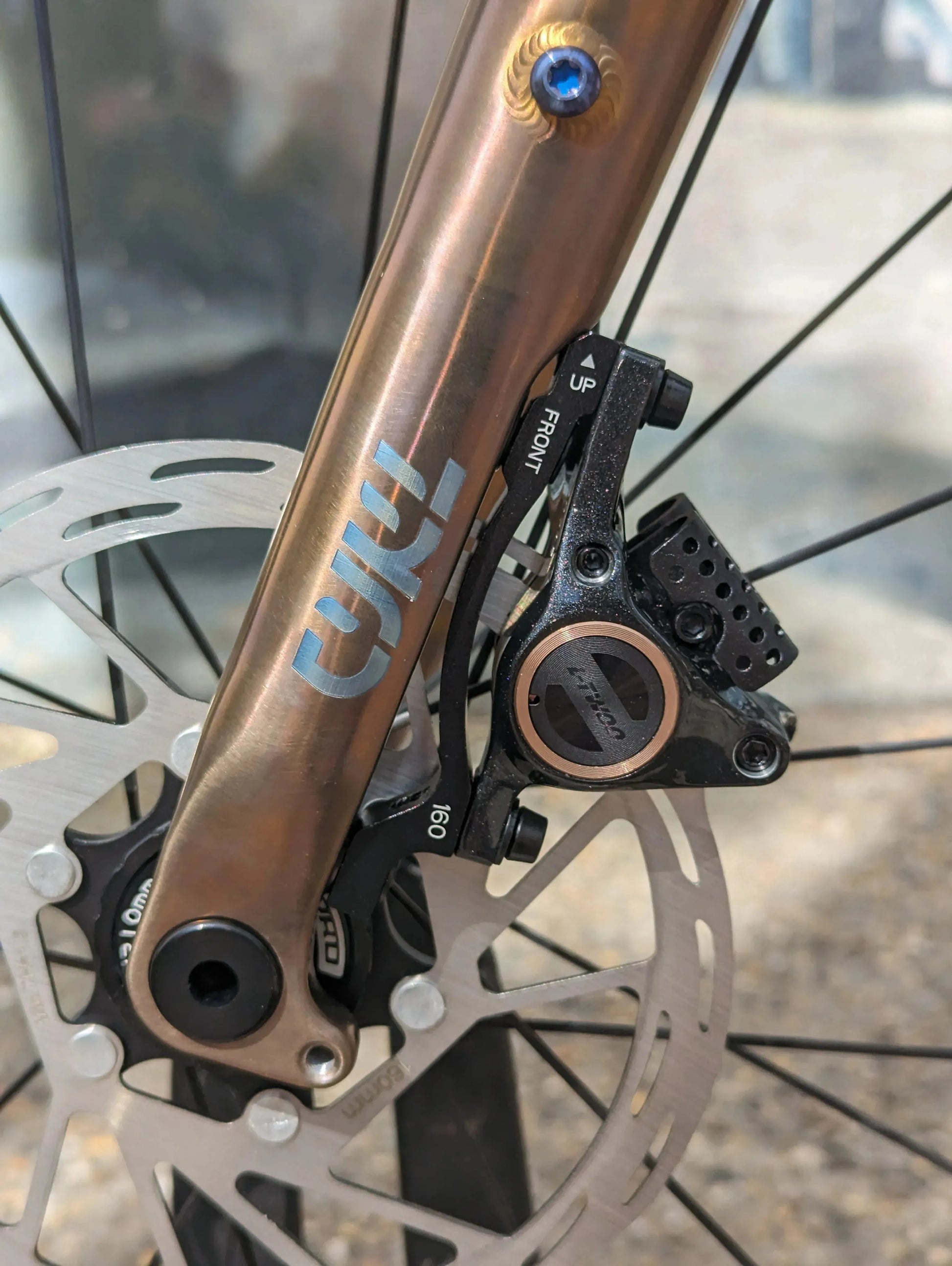 PRET A ROULER | CYKL | GRAVEL | GRAAVE Le cuivre - CYKL.STORE