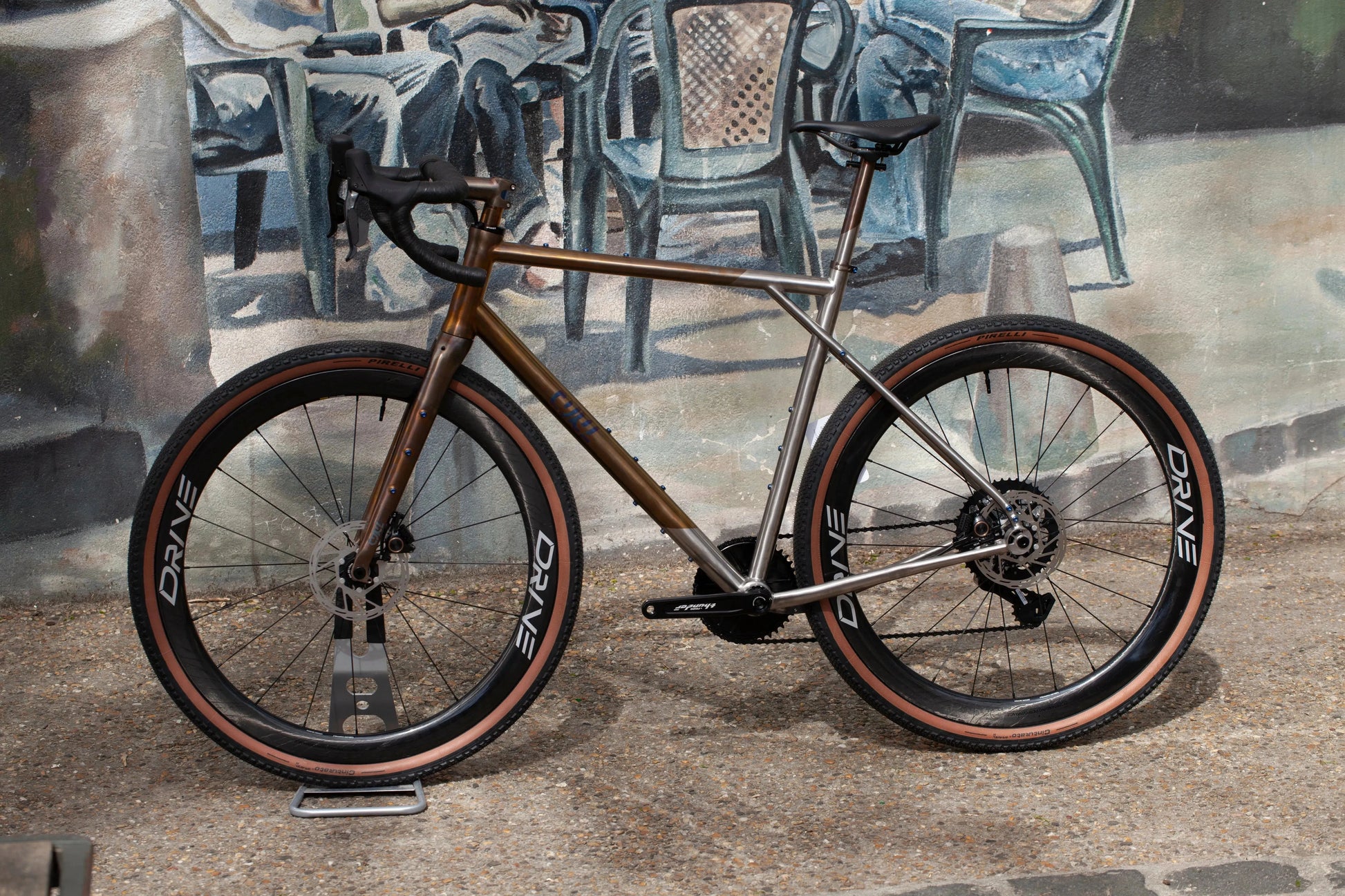 PRET A ROULER | CYKL | GRAVEL | GRAAVE Le cuivre - CYKL.STORE