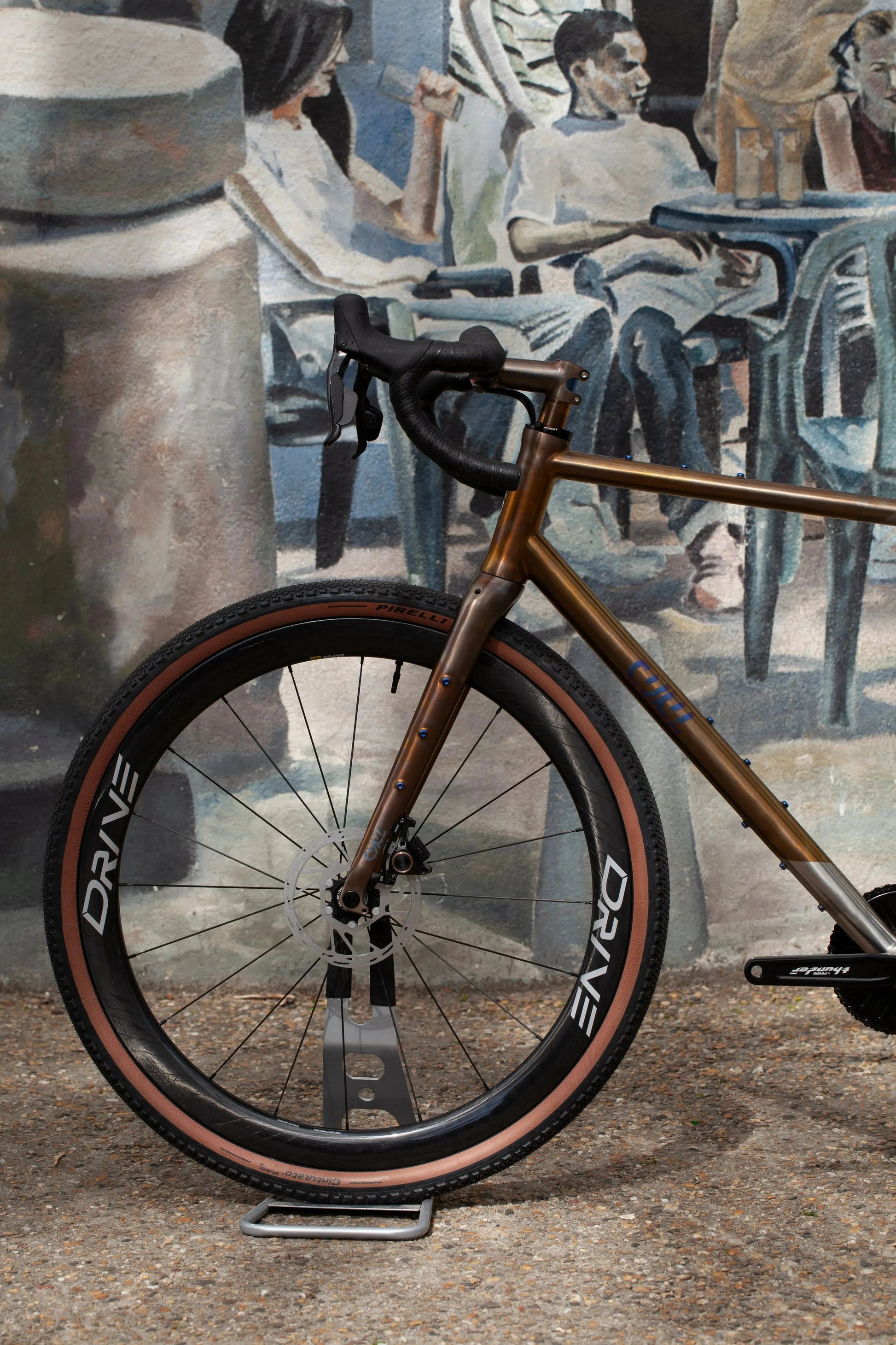 PRET A ROULER | CYKL | GRAVEL | GRAAVE Le cuivre - CYKL.STORE