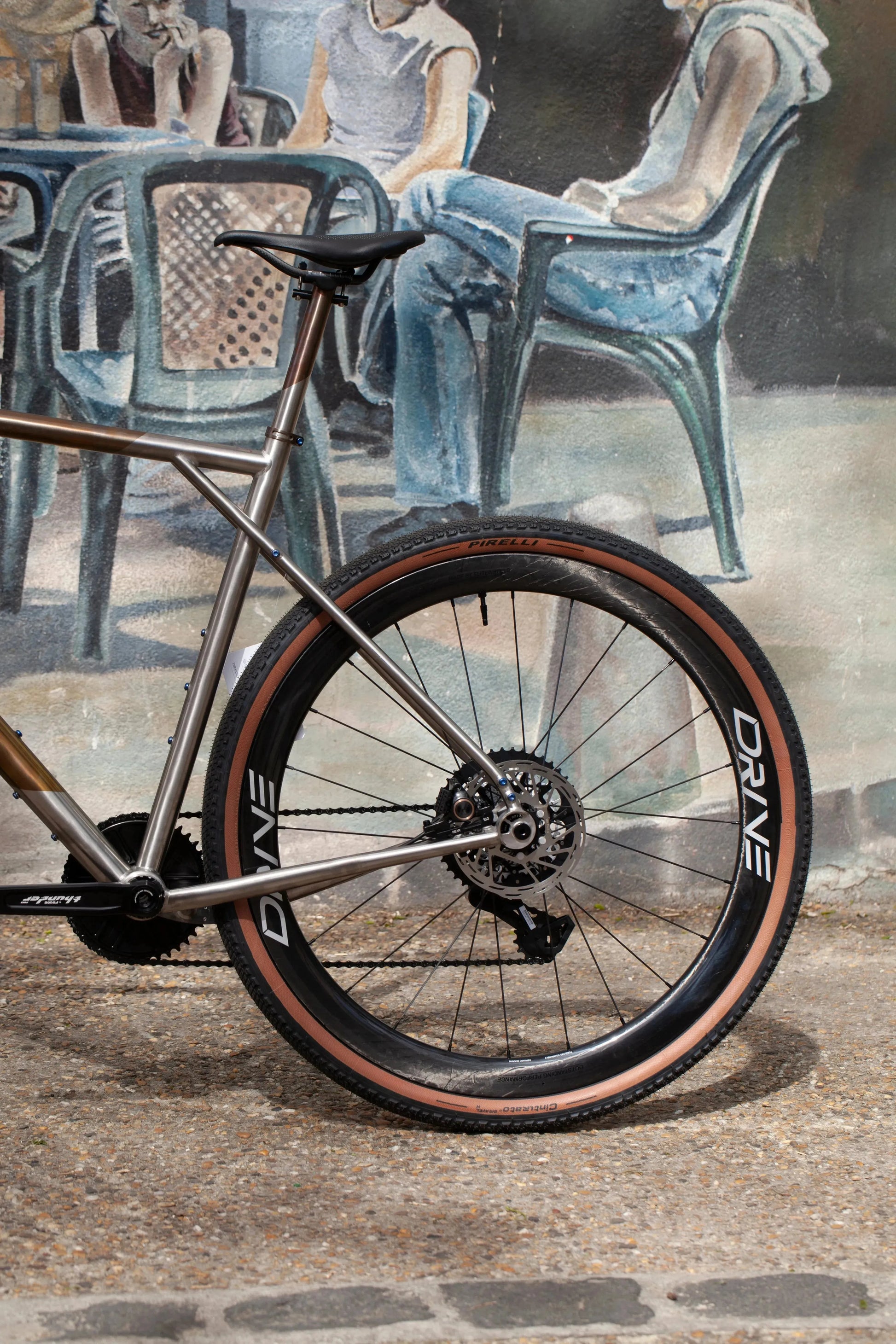 PRET A ROULER | CYKL | GRAVEL | GRAAVE Le cuivre - CYKL.STORE