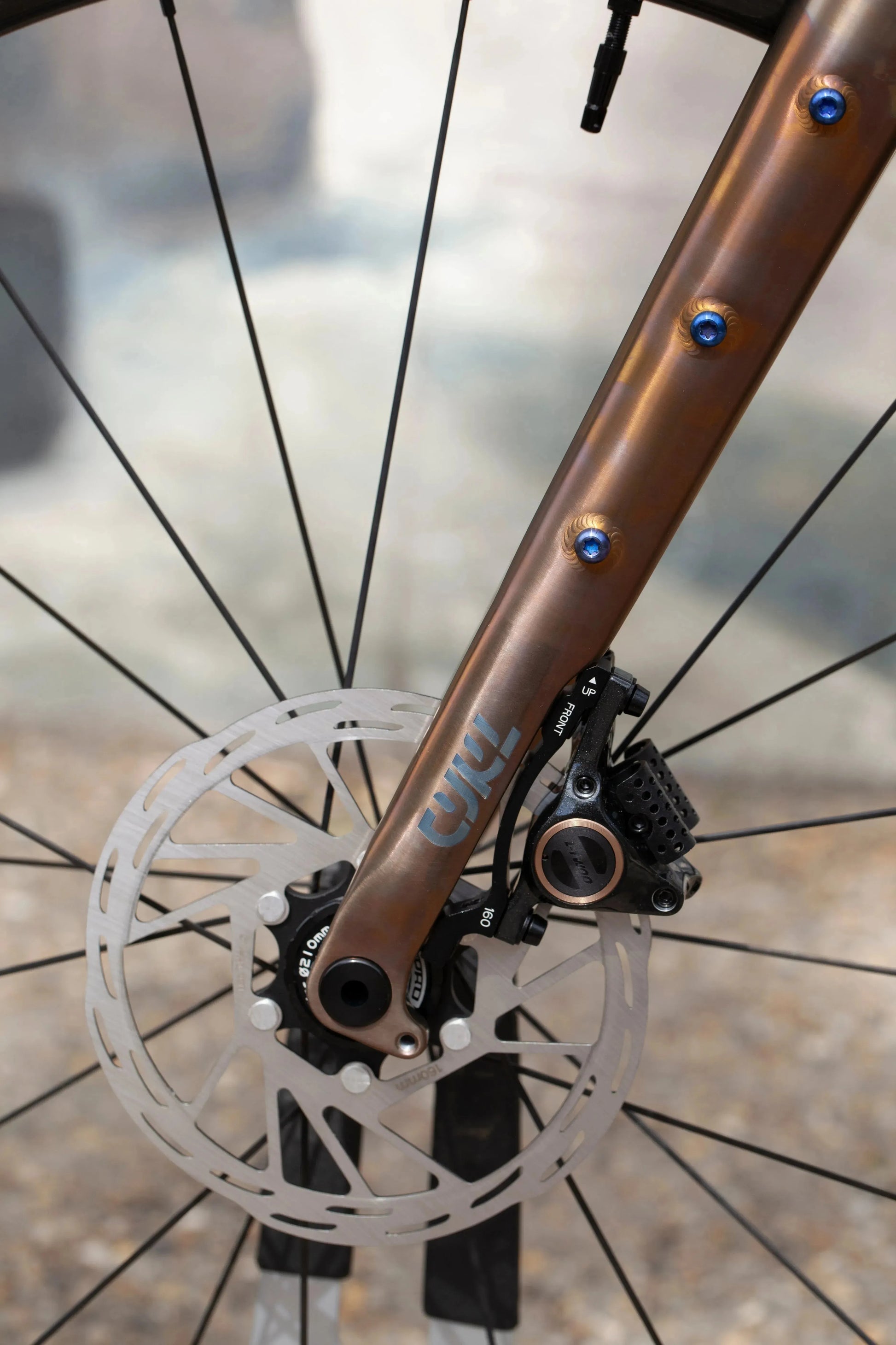 PRET A ROULER | CYKL | GRAVEL | GRAAVE Le cuivre - CYKL.STORE