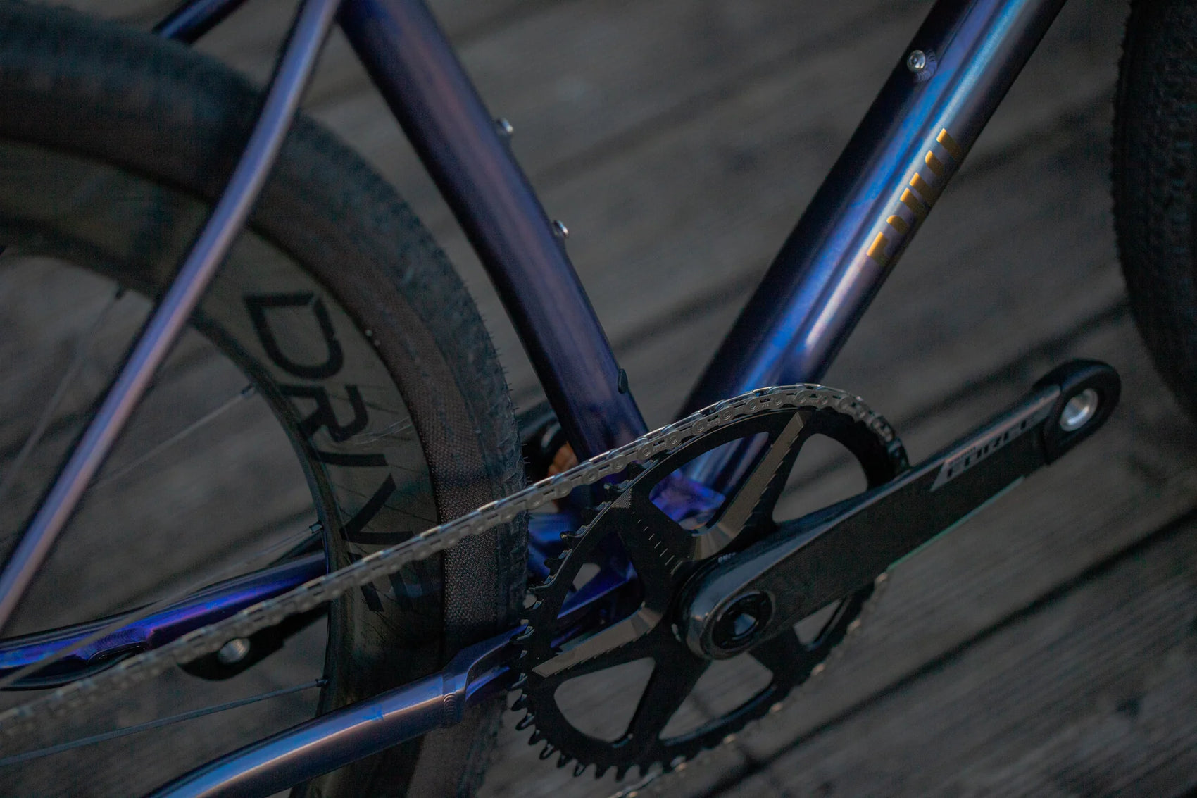 PRET A ROULER | CYKL | GRAVEL | RAAVE 2025 Irradient
