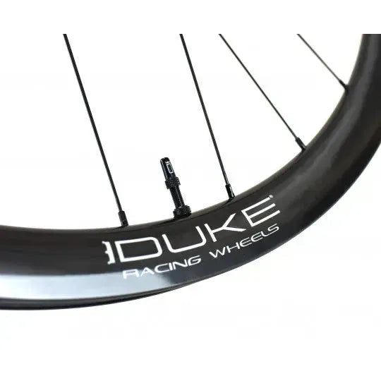 ROUES | DUKE | WORLD RUNNER - CYKL.STORE
