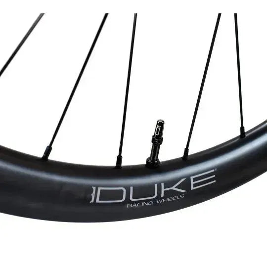 ROUES | DUKE | WORLD RUNNER - CYKL.STORE