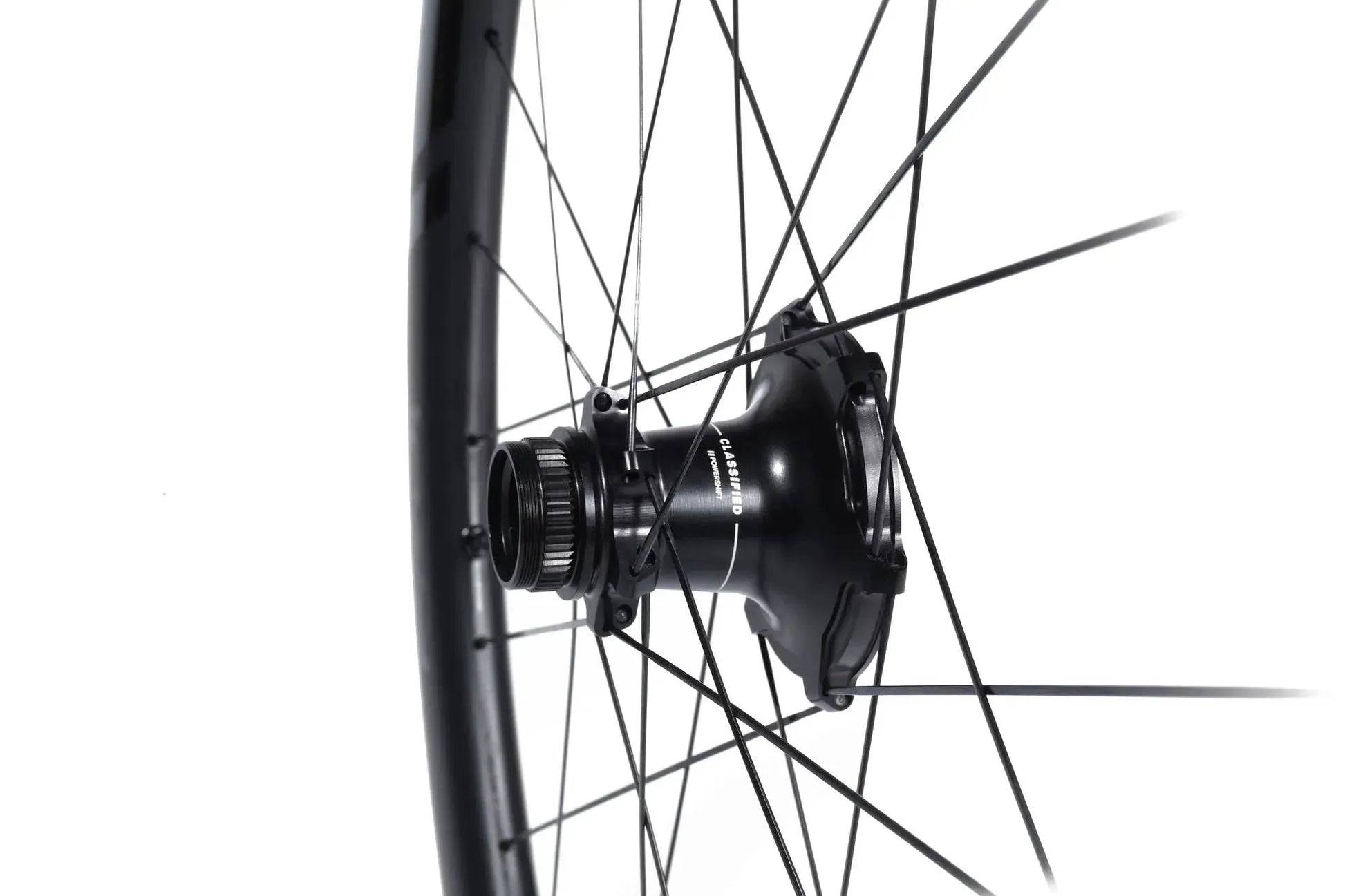 ROUES | LEGEND | 39H GRAVEL RS⁴ | CLASSIFIED® - CYKL.STORE