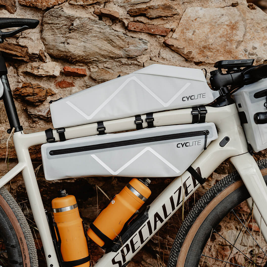 Grande sacoche légère de cadre Cyclite frame bag xt 01 white 3.2L | CYKL