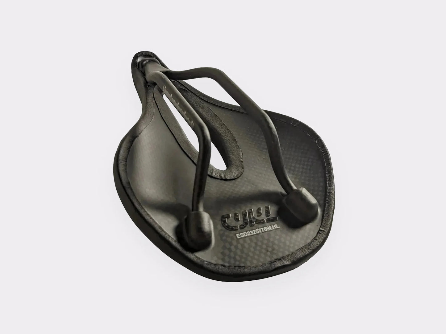 CYKL ultra-light carbon saddle