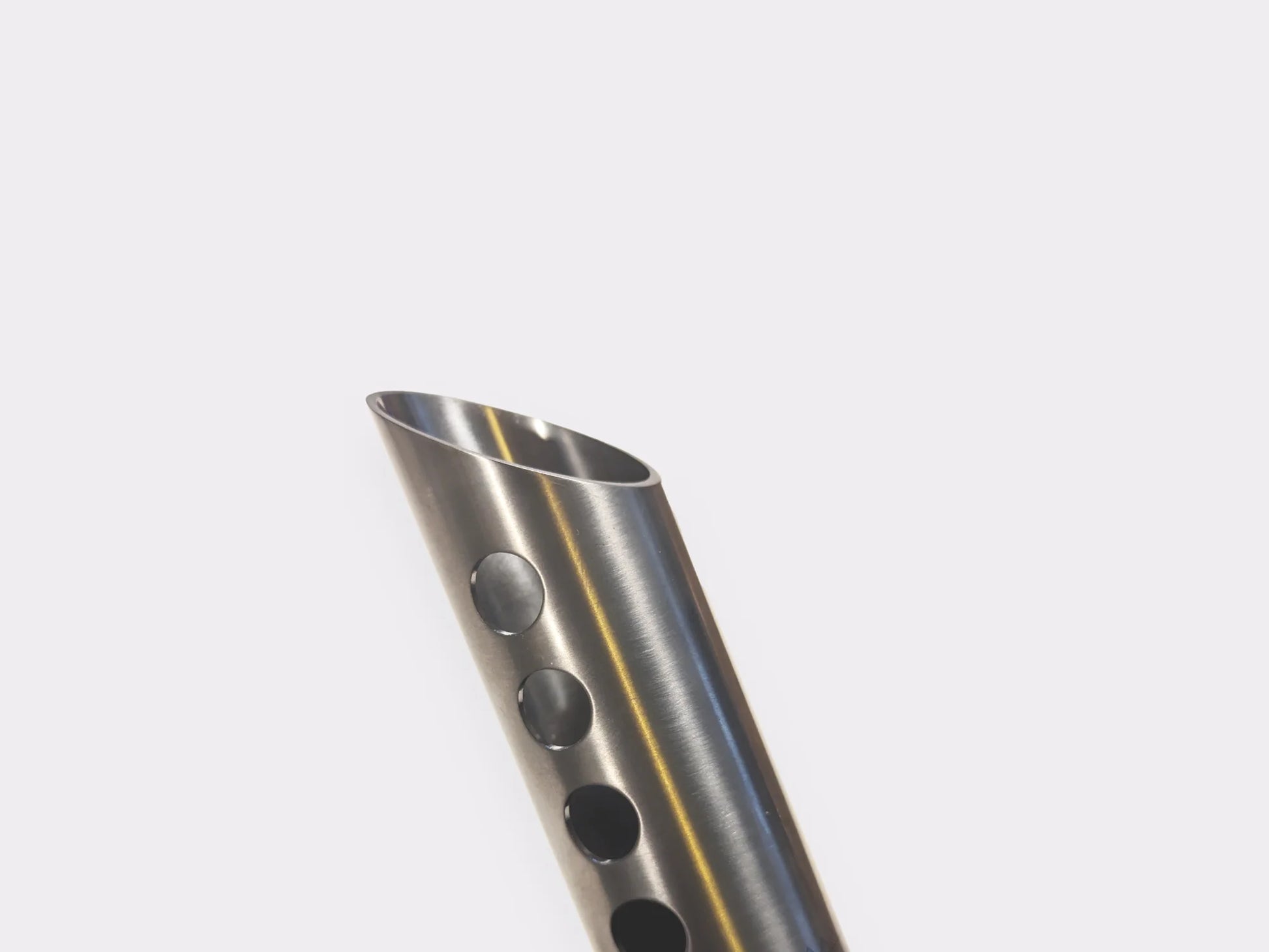 Tige de selle titane CYKL montée sur cadre – intégration parfaite, confort et absorption des vibrations