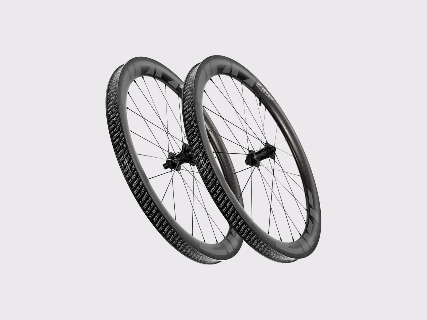 Vue de trois-quarts de la paire de roues gravel Zipp 303 SW XPLR