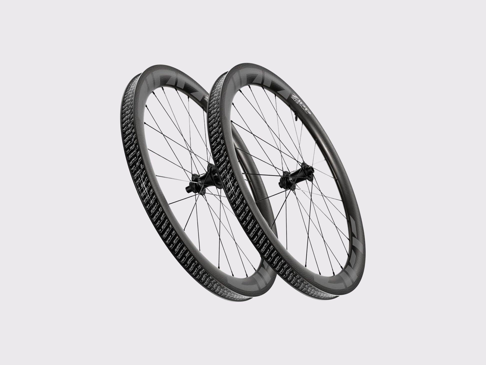 Vue de trois-quarts de la paire de roues gravel Zipp 303 SW XPLR