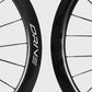 paire de roues elitewheels drive g50 cs. Roues de gravel en carbone avec rayons carbone et moyeux titane.